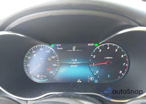 2021 Mercedes-Benz Glc 300 4Matic Coupe z USA, uszkodzony, nr VIN W1N0J8EB8MF877529